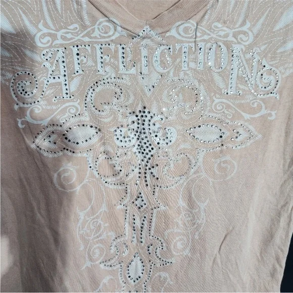 Affliction Pink V-Neck Graphic Embellished Shirt - Picture 5 of 6